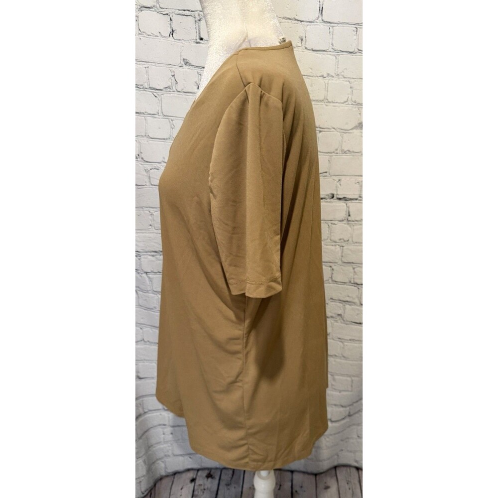 Susan Graver QVC keyhole neckline Top Blouse with a decorative metal bar Medium - Picture 3 of 6